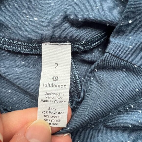 Lululemon Time To Restore Mock Neck Tank Size 2 Iron Blue - Picture 6 of 6